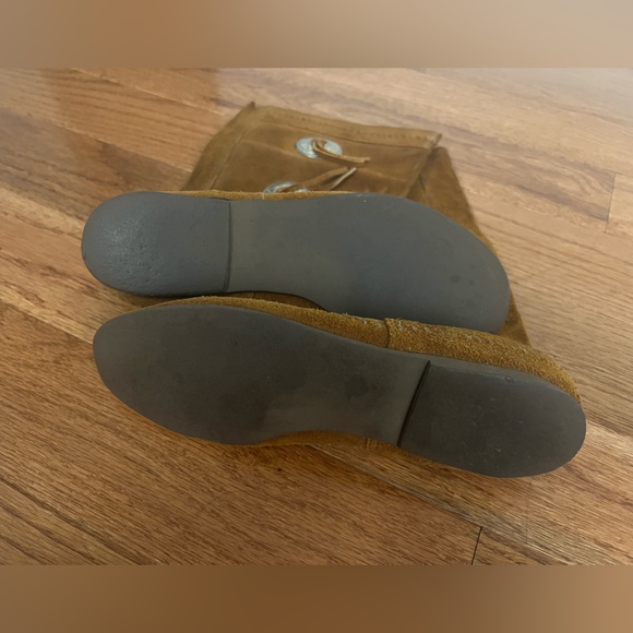 Vintage Suade Minnetonka Moccasin Boots - Picture 2 of 2